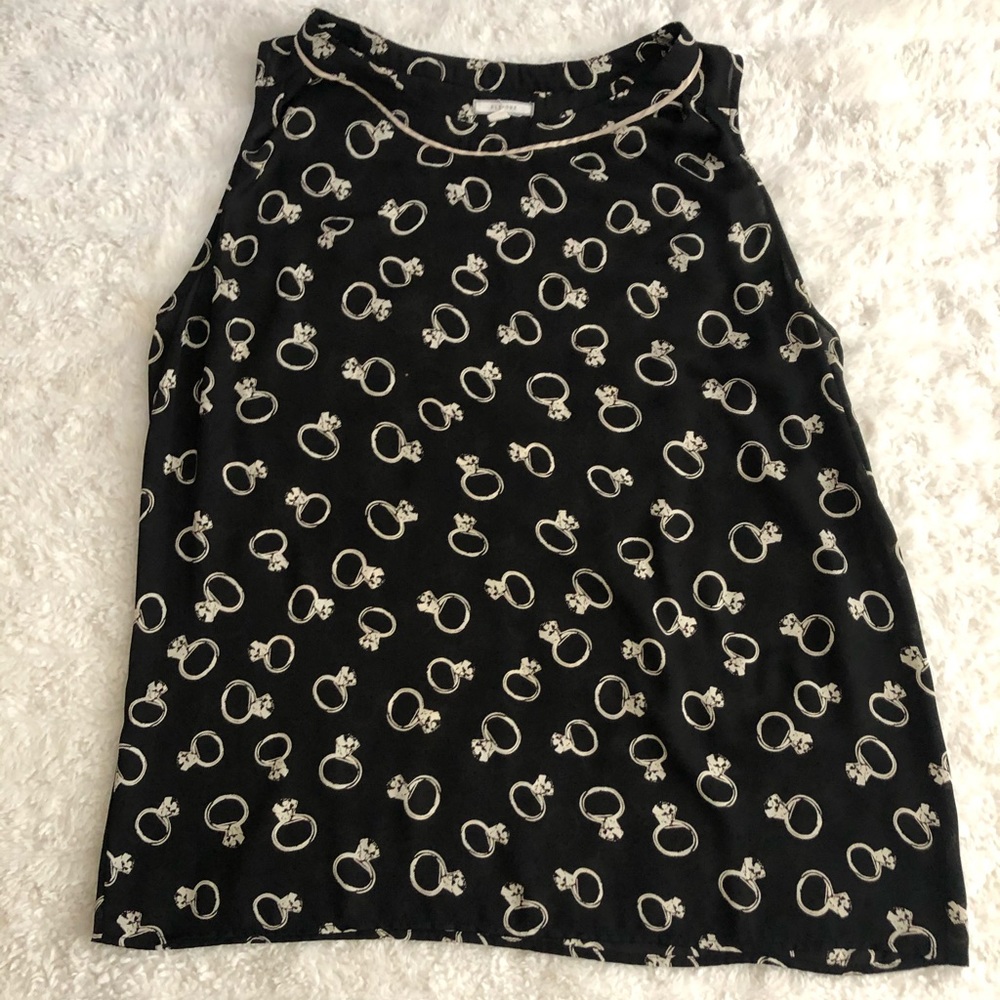 Sleeveless Blouse